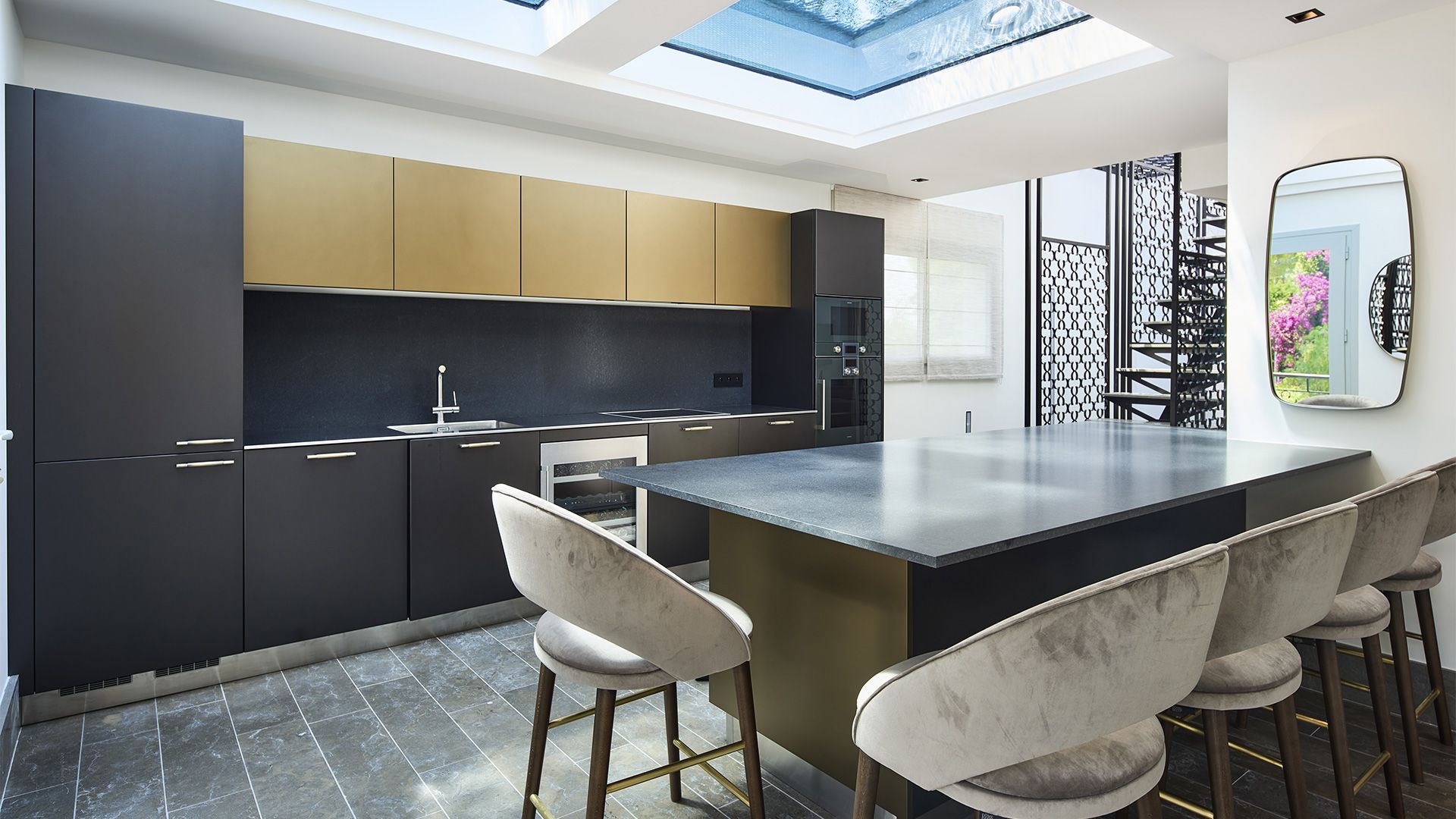 Groupe Habiter - La Villa Van Cleef real estate program, Antibes - Inside view